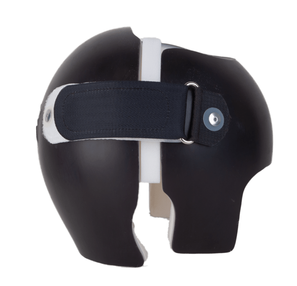 black-7348-B-600x578